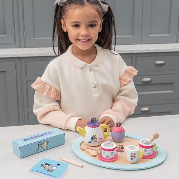 Little girl's wooden tea set, wooden toys, children's tea set, games, kitchen accessories, children's tea party, games, food